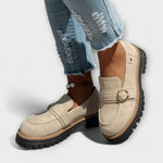 Beige Freizeit-Slipper mit runder Spitze und Schnalle, gefütterter Zunge, Profilsohle