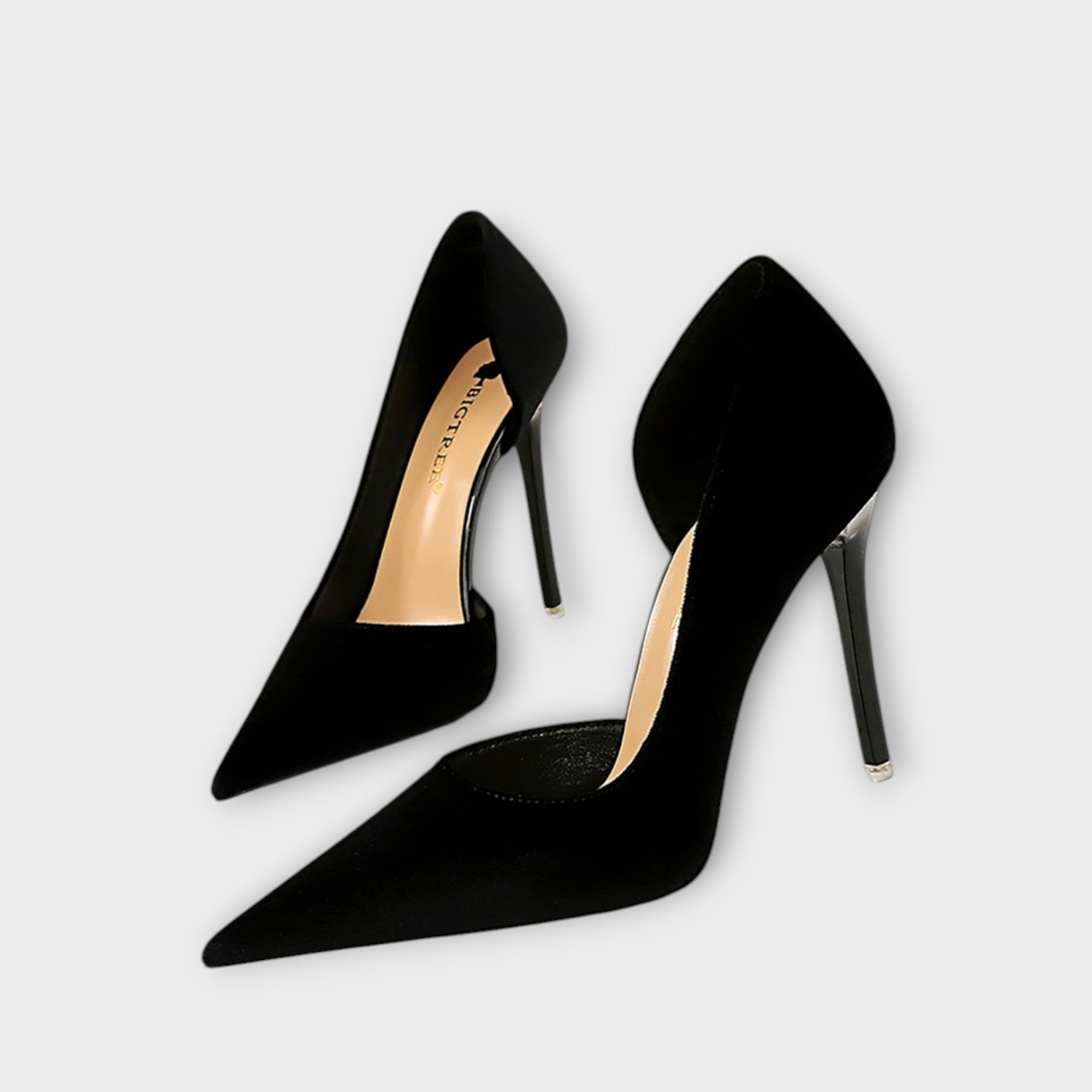 Samt-Stiletto-Pumps mit spitzem Zeh, schwarzem Obermaterial und schmalem Metallabsatz