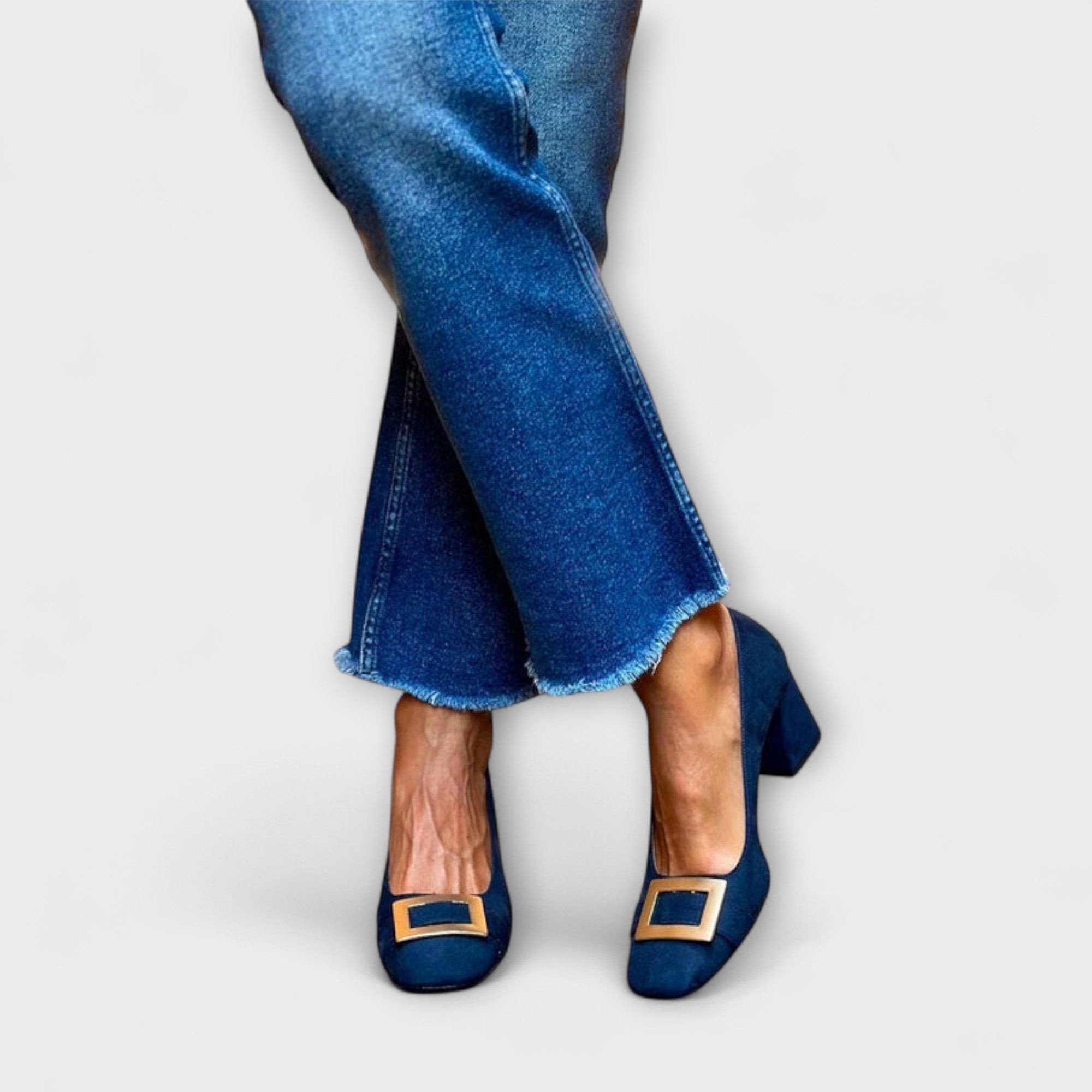 Karen marineblaue Absatzschuhe mit klobigem Absatz und Schnallenriemen