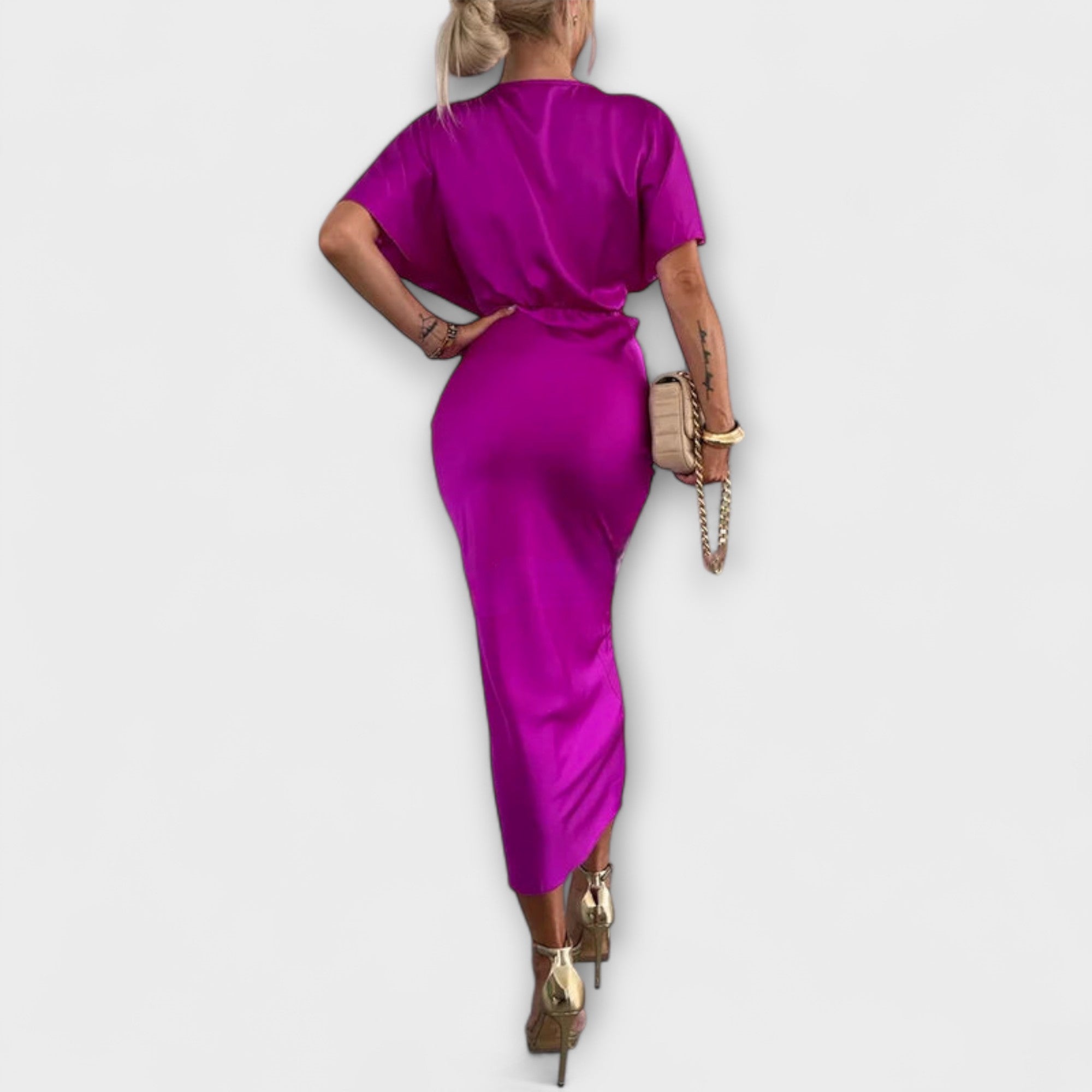 Lila Satin-Maxikleid mit Bindung in der Taille, Kurzarm, schmaler Rock hinten