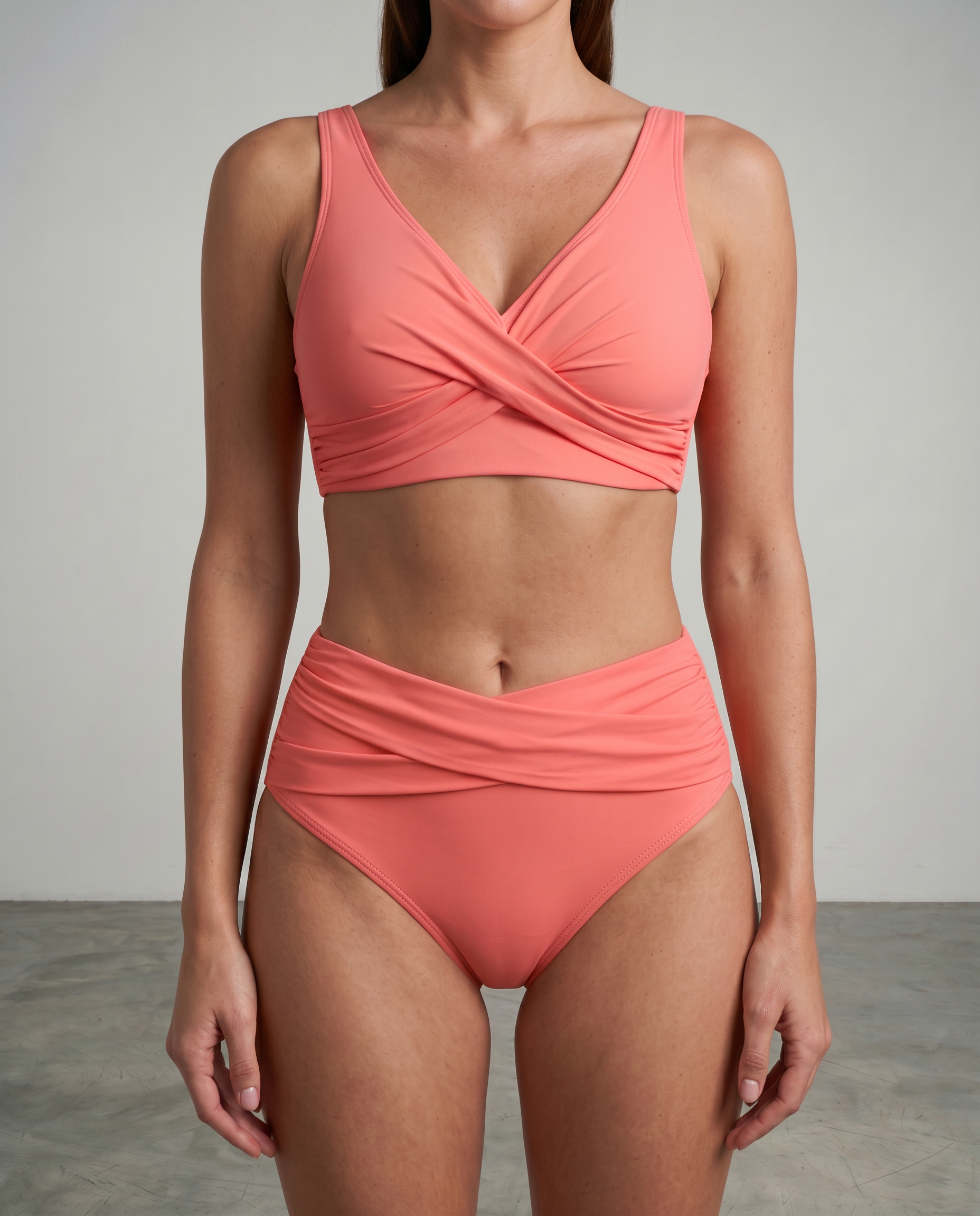 Orangenes Sculpting-Bikini-Set mit gekreuztem Triangeloberteil und gerafftem Slip