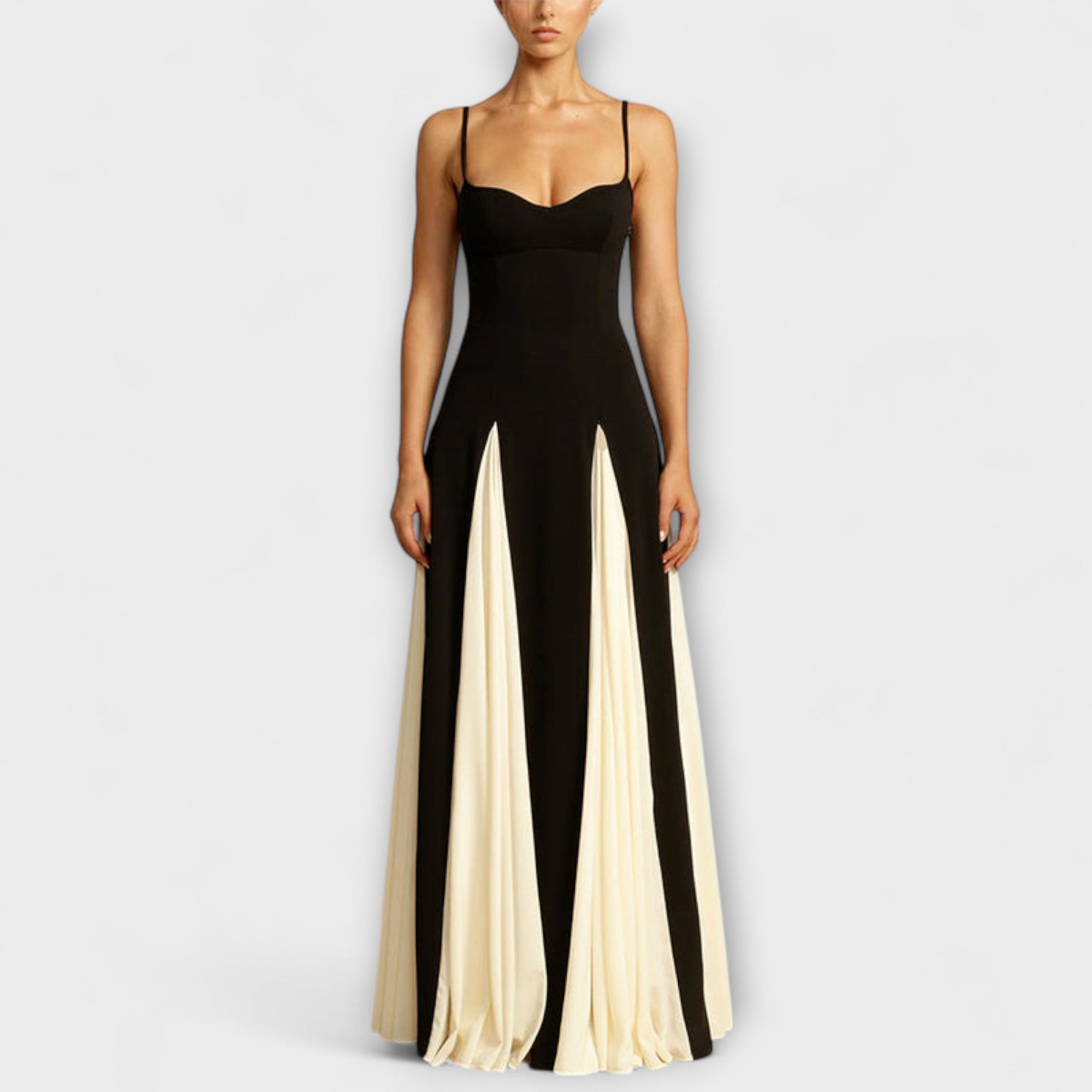 Schwarzes A-Linien-Maxikleid mit Tüllpaneelen in Creme und Spaghetti-Trägern