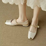 Orthopädische Mary Janes in Beige mit Perlenriemen, klassischer Mary-Jane-Form