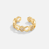 Frédérique – Goldverzierter Ring mit eleganter Perle