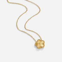 Isabelle – Goldene Rundhalskette mit filigranem Anhänger