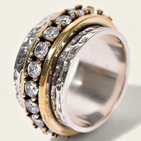 Antiker Gold- und Silberring mit Zirkonia