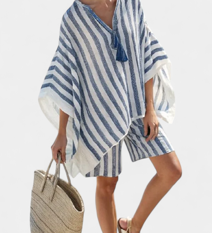 Gestreiftes Blusen-Shorts-Set mit Zipfelärmeln, blau-weiße Streifen; passende Shorts