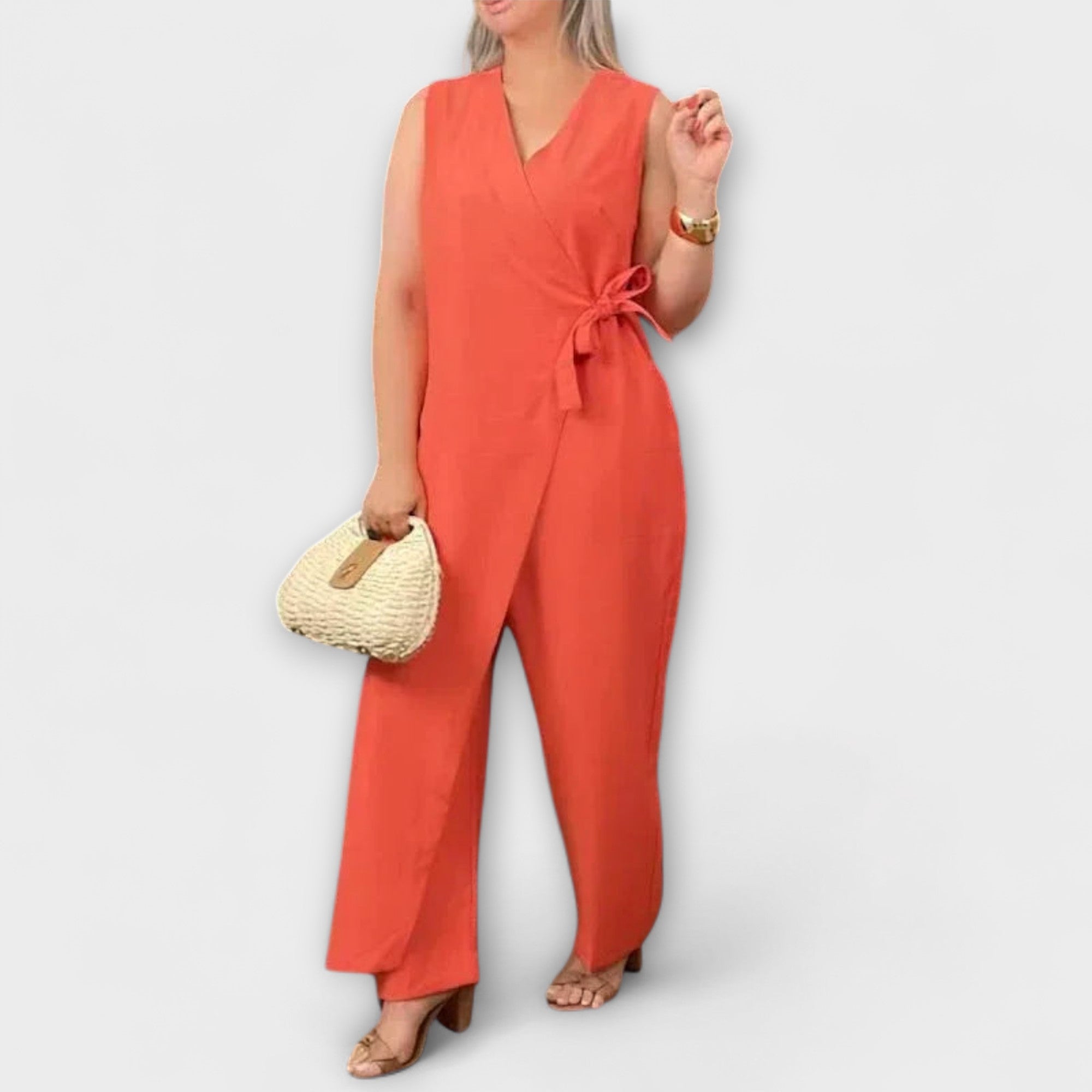 Oranger ärmelloser Jumpsuit mit V-Ausschnitt und Schleifenband am Bund, weitem Bein