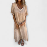 Leinenartiges Kleid mit V-Ausschnitt und kurzem Ärmel, hellbeige, locker fallend