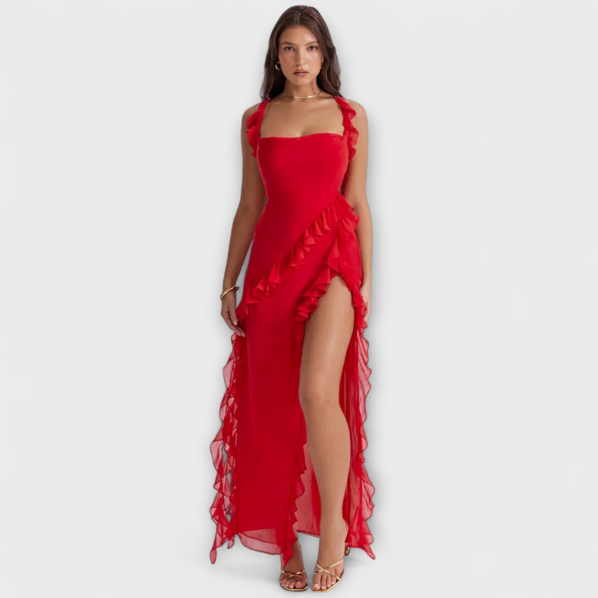 Rotes Maxikleid mit quadratischem Ausschnitt, Rüschen am Rock und Beinschlitz