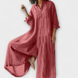Bequemer Jumpsuit in Rosa, knöpfbare Vorderseite, weite Ärmel, lang, locker fallend