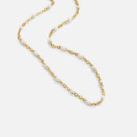 Sabine – Eleganter Gold-Choker mit zarten Mini-Perlen