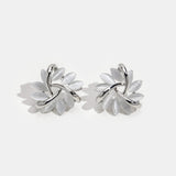Élodie – Blumenförmige Ohrringe aus Silber.