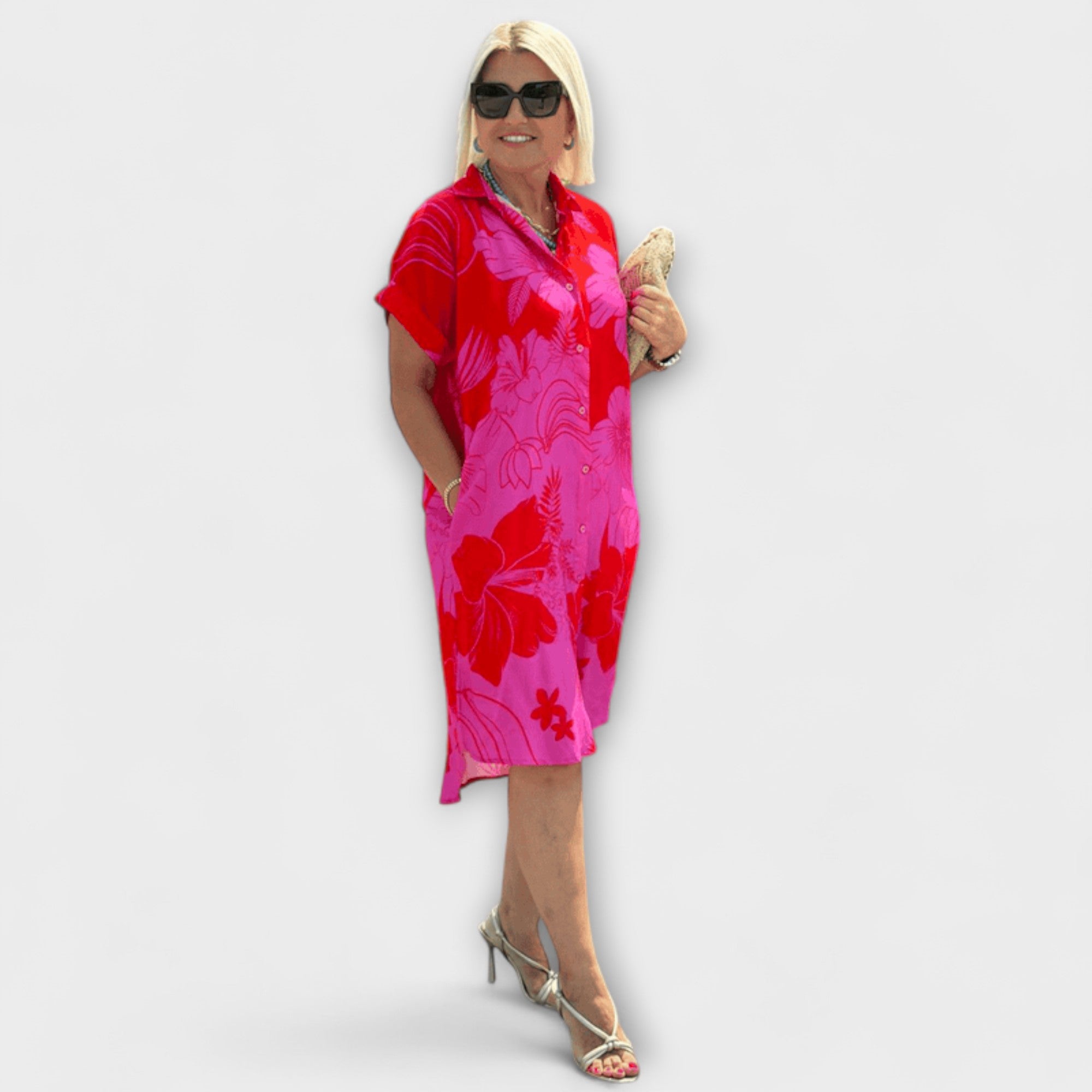 Knielanges Kleid mit Blumenmuster, kurzarm, Knopfleiste vorn, magenta-pink