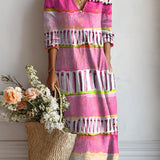 Lila-rosa Midi-Kleid mit Pinselstrich-Print, V-Ausschnitt und Ärmeln
